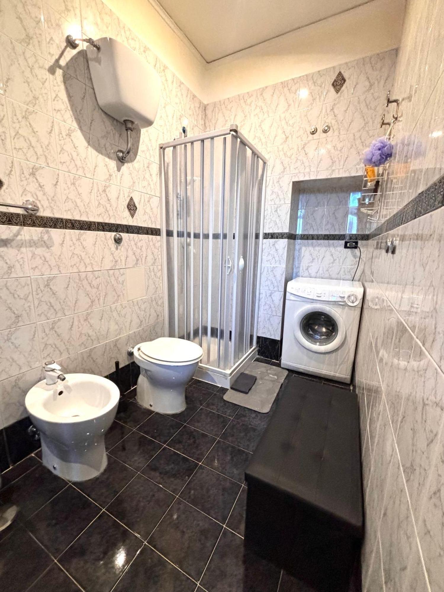Appartamento Rian House Napoli Esterno foto