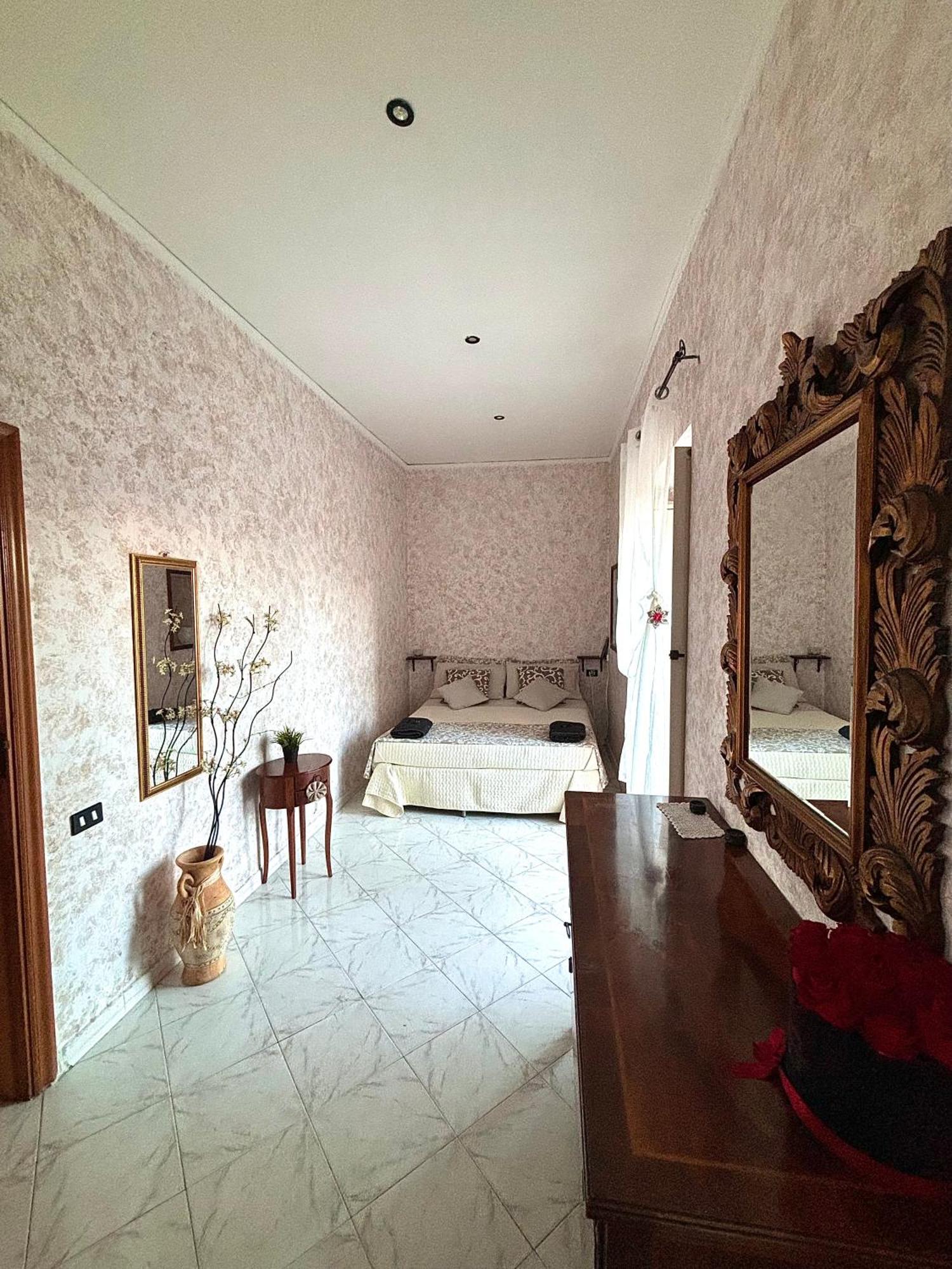 Appartamento Rian House Napoli Esterno foto