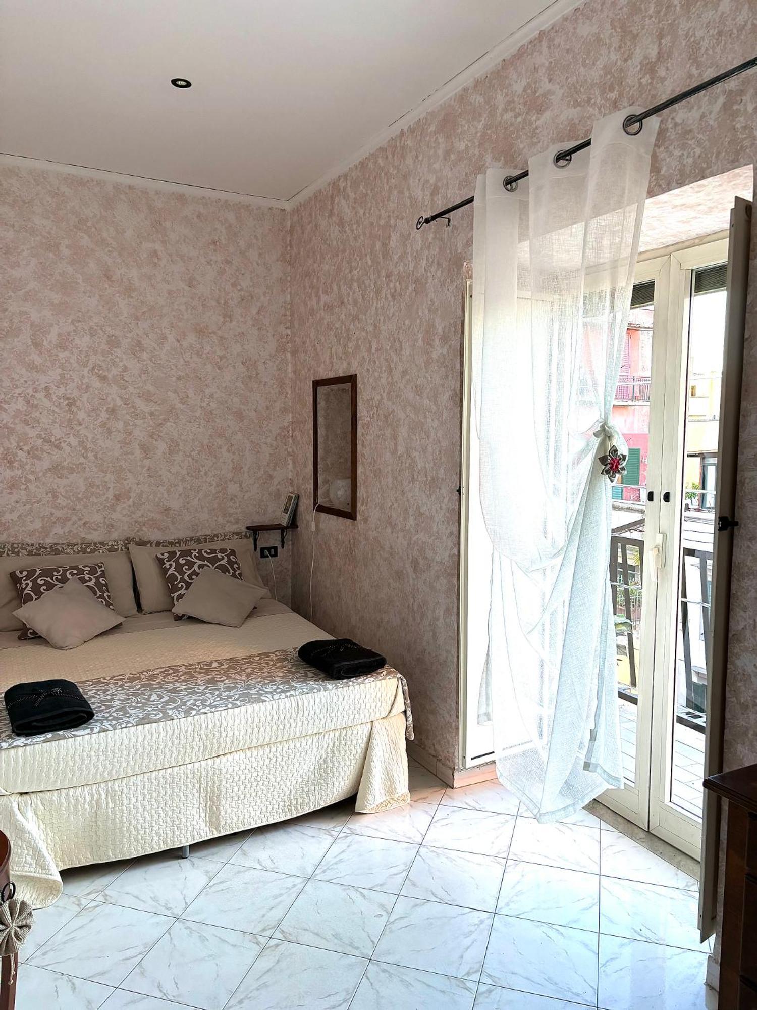 Appartamento Rian House Napoli Esterno foto