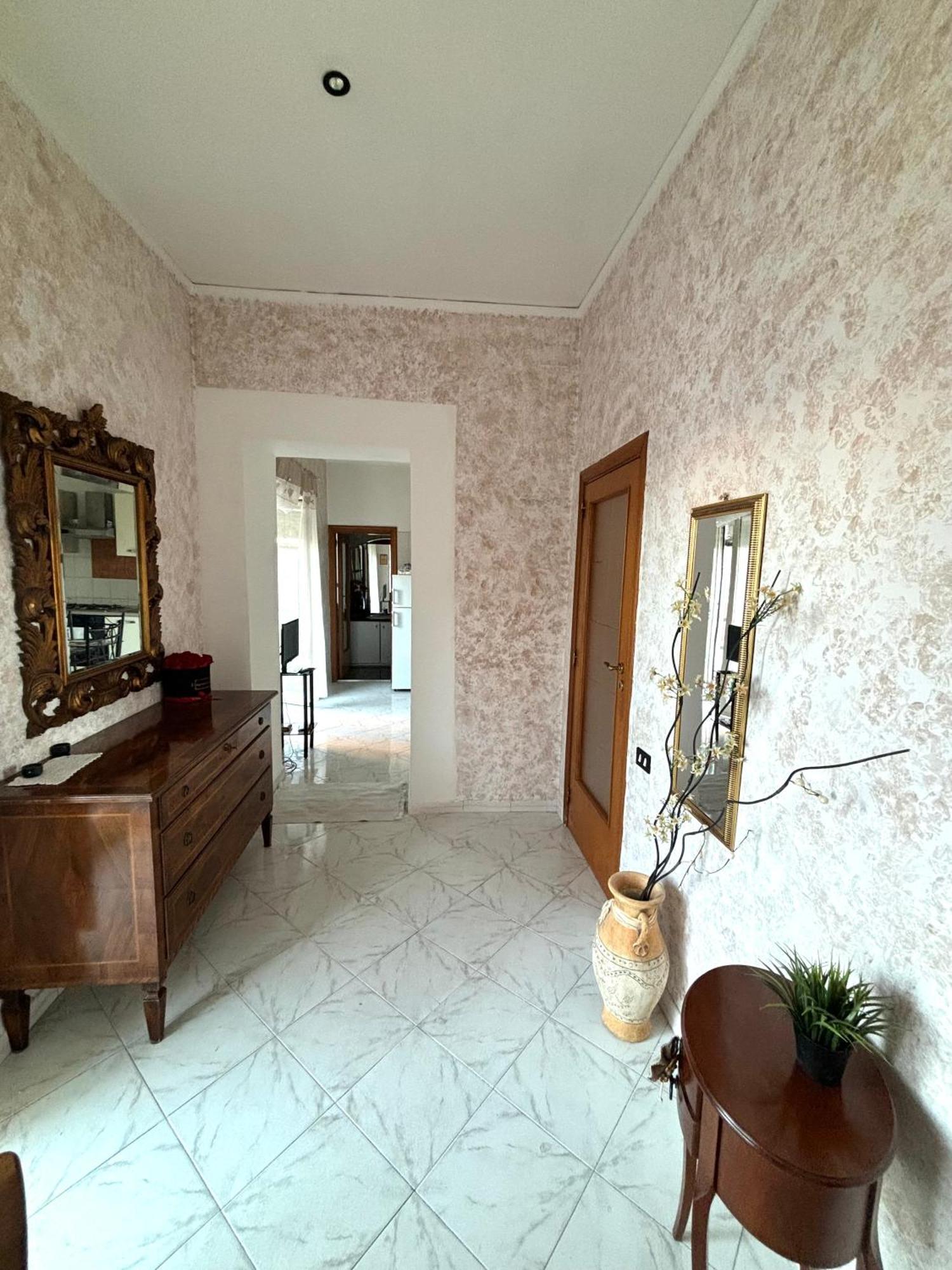 Appartamento Rian House Napoli Esterno foto